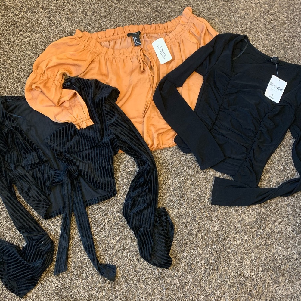 Bundle of BNWT Tops! ✨